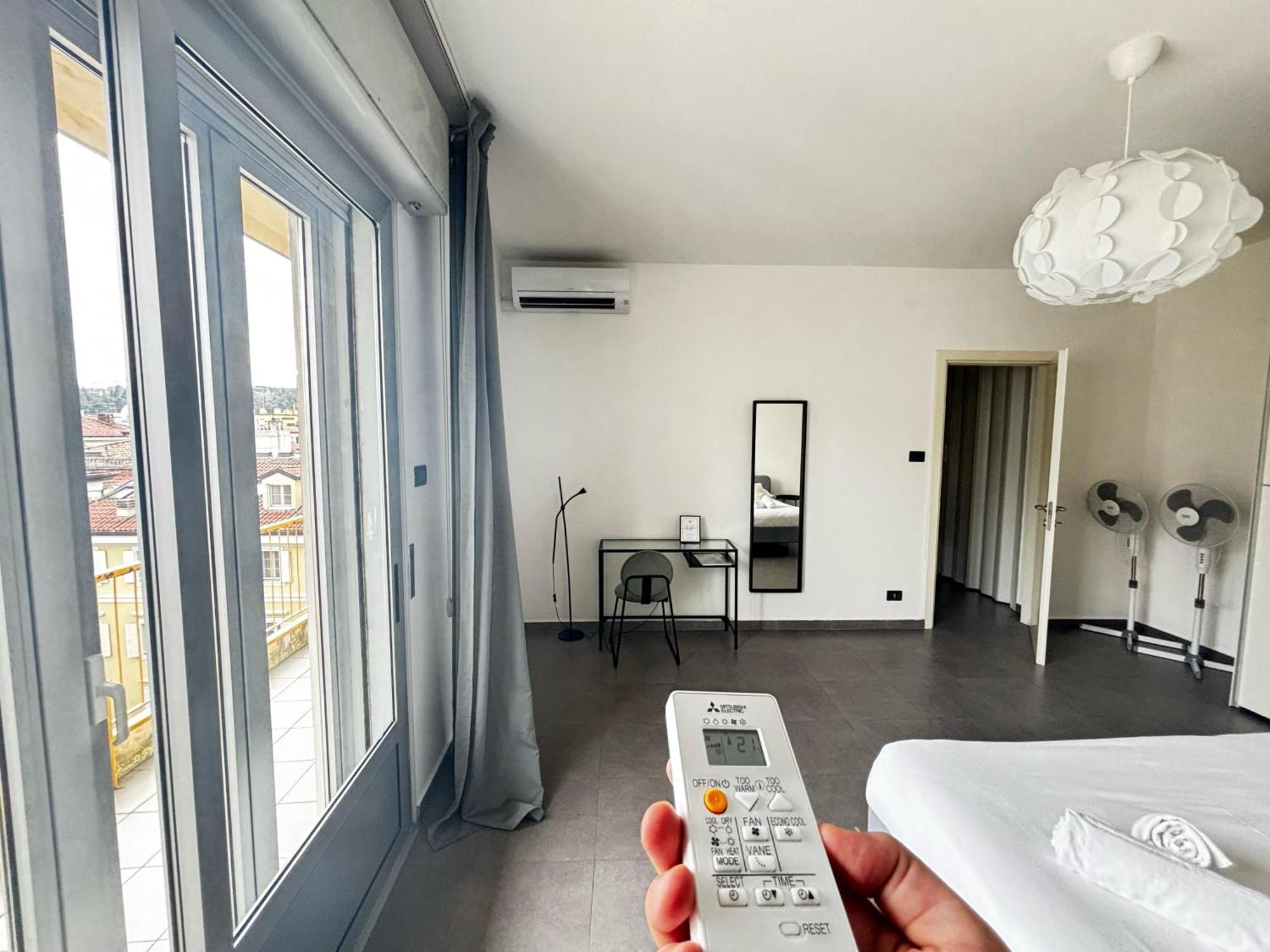 Milano Apartment Триест Экстерьер фото
